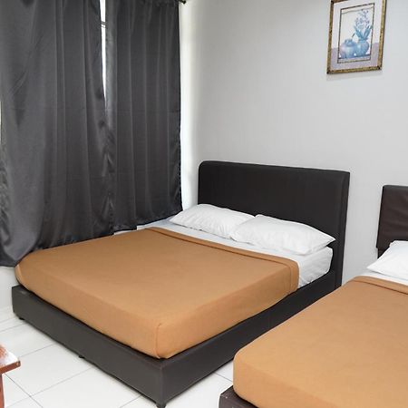 Hotel Sixty Nine ジョホールバル エクステリア 写真